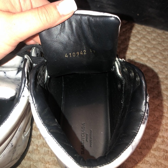 BALENCIAGA Marble High Top Sneakers - Picture 3 of 5